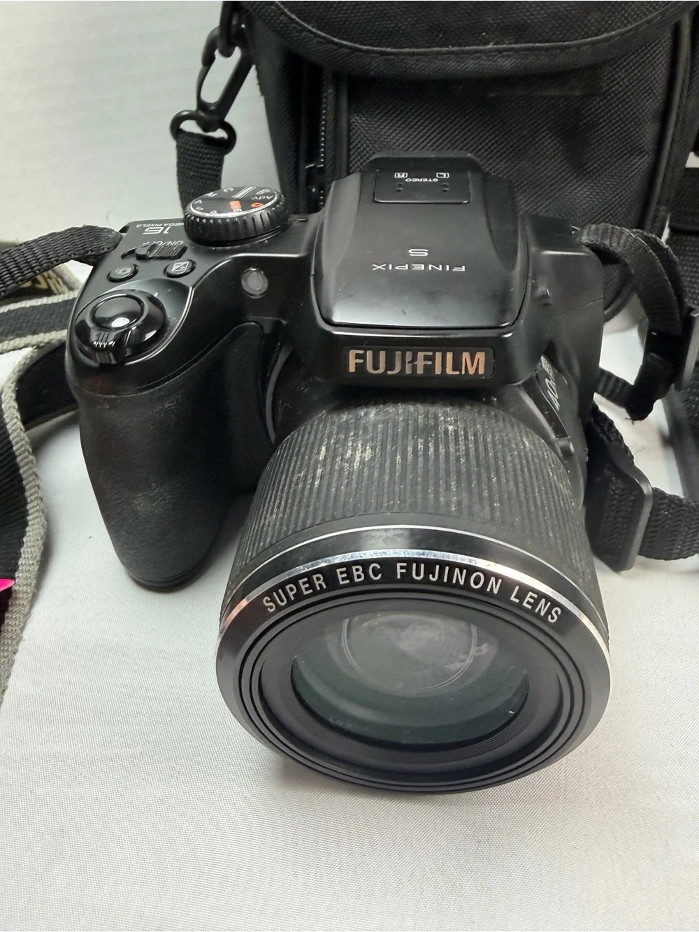 Fujifilm Finepix S8200 Digital Camera, Strap, & Case Not Working Display Or Part